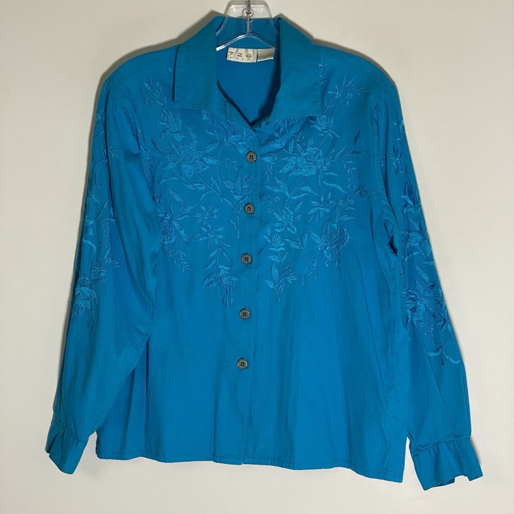 726 West Top Womens Small‎ Blue Floral Embroidered Whimsy Peasant Western Boho S